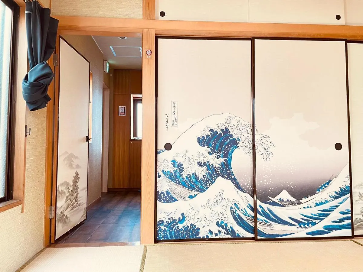 Dongjing Zhongxin Apartment: 3-Minute Walk to Menmaeda Station Tokyo 0*,  Japan